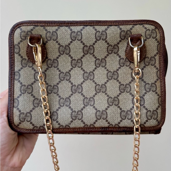 GUCCI GG CANVAS BELTBAG CROSSBODY WITH GOLD CHAIN - Picture 3 of 9